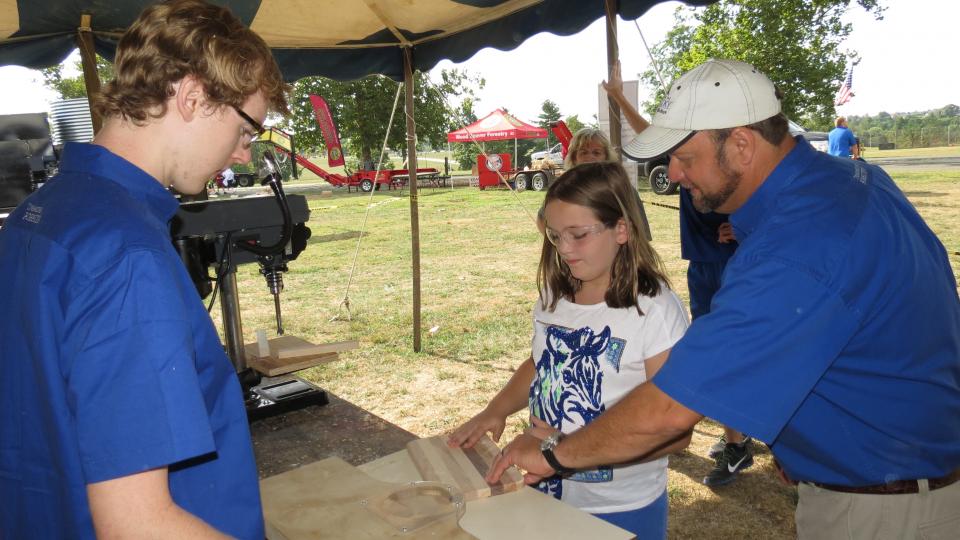 Kentucky Wood Expo Forestry and Natural Resources